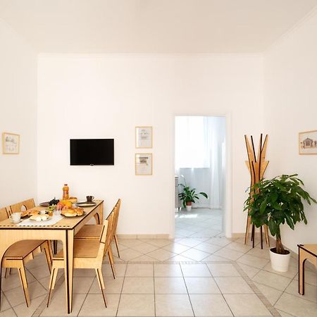 Apartament Le Tre Regine Neapol Zewnętrze zdjęcie