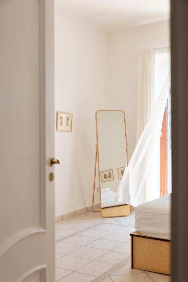 Apartament Le Tre Regine Neapol Zewnętrze zdjęcie